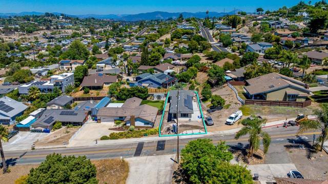 3335 37 S Barcelona St., Spring Valley CA: https://media.crmls.org/mediaz/a1fa4b39-9519-484e-99dd-427d50cd9c9d.jpg