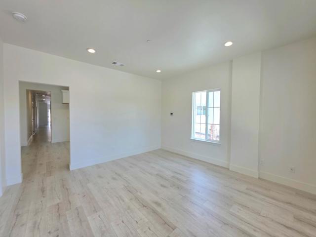 3405 E Hills Drive, San Jose CA: https://media.crmls.org/mediaz/a1fae0c3-ebcb-4d9f-975c-858ce6ba9cf3.jpg