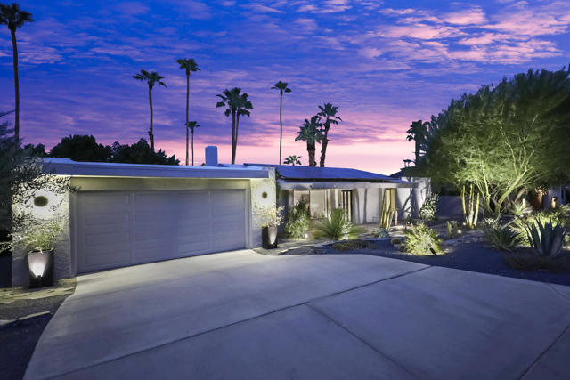 71520 Gardess Road, Rancho Mirage CA: https://media.crmls.org/mediaz/a1fb2310-fd2c-41f5-9ea5-5977996c8323.jpg