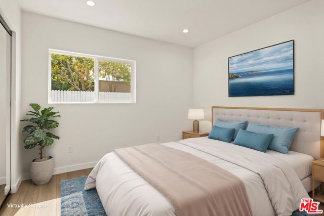 1558 W 47th Street, Los Angeles CA: https://media.crmls.org/mediaz/a1fb3fa2-d7bd-4bfd-8e2e-6bb0ef4b2d90.jpg