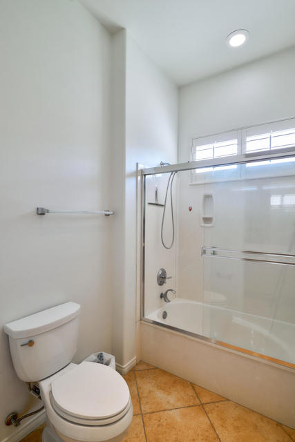 9 Cartier Court, Rancho Mirage CA: https://media.crmls.org/mediaz/a1fc2292-84e8-46cb-b6e5-f1fc6b960853.jpg