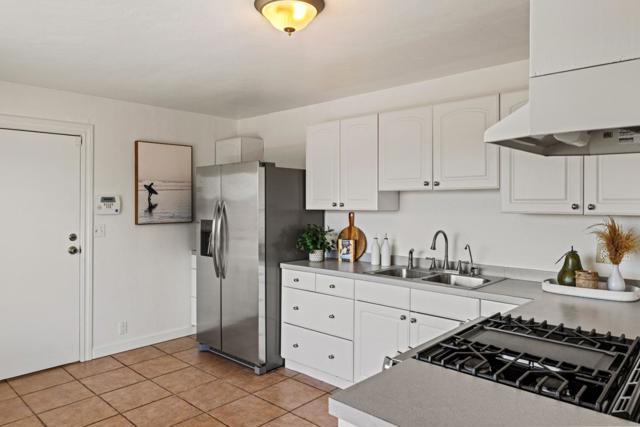 1778 Harding Street, Seaside CA: https://media.crmls.org/mediaz/a1fcedf5-06cb-4914-ba0a-aee222ebca76.jpg