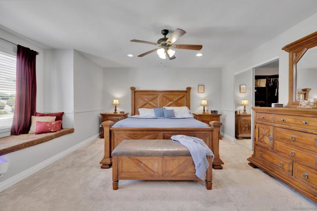 9959 Riverhead Dr, San Diego CA: https://media.crmls.org/mediaz/a1fd70d5-7870-4db9-a3cb-af0ba18a566a.jpg