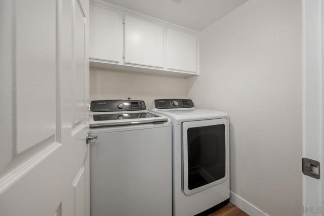 7179 Park Village, San Diego CA: https://media.crmls.org/mediaz/a1fd99c8-d0e3-4f22-af14-503af7040d74.jpg