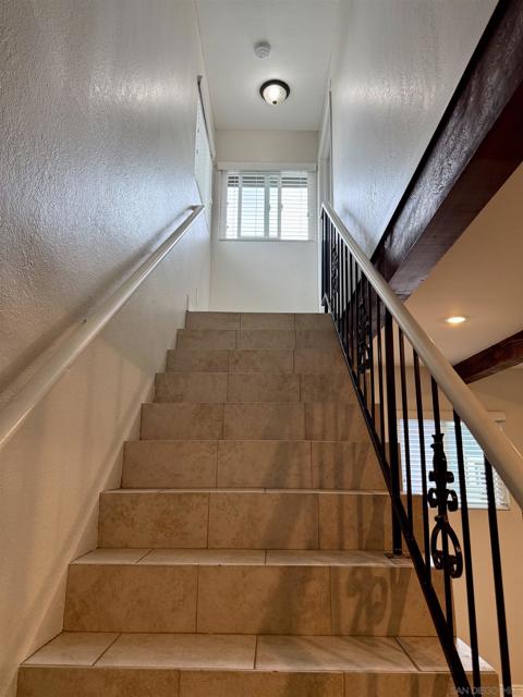 318 Donax, Imperial Beach CA: https://media.crmls.org/mediaz/a1fe1545-8089-414d-b854-7a336006222d.jpg