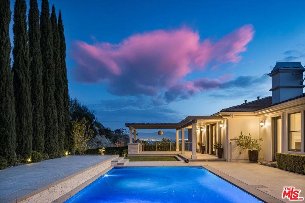 3685 Benedict Canyon LaneSherman Oaks img 18