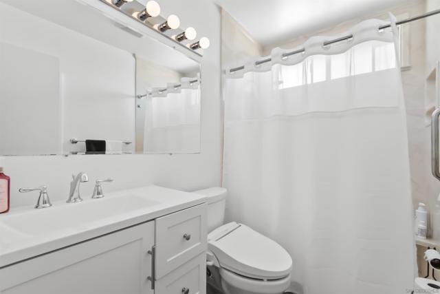 3719 Balboa Drive, Oceanside CA: https://media.crmls.org/mediaz/a1ff536e-27d1-410a-9bf6-963f08615f13.jpg