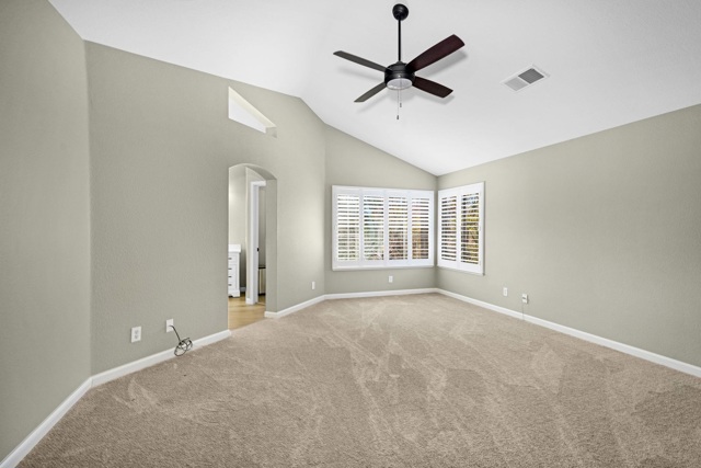 5233 Boulder Ct, Concord CA: https://media.crmls.org/mediaz/a200e14e-b2a8-4038-ac88-9110b7af675b.jpg