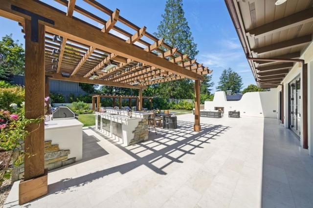 830 Bromfield Road, San Mateo CA: https://media.crmls.org/mediaz/a201628e-67ae-4862-bc9f-179439325175.jpg