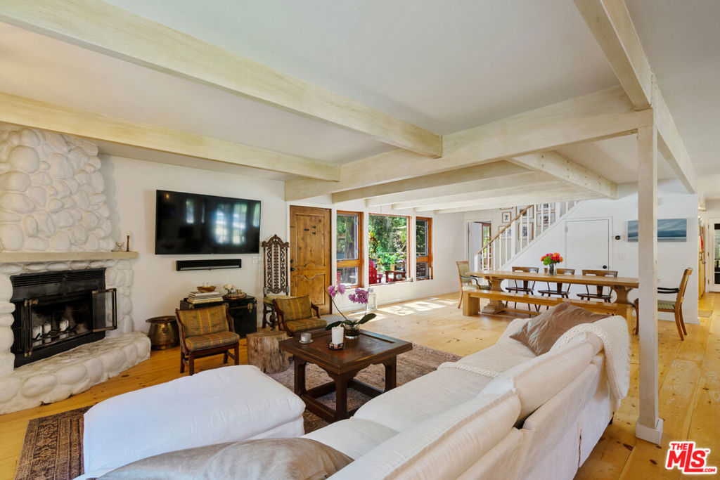 MLS #26817667 image #15