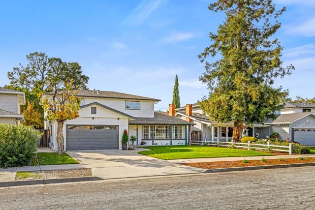 1688 Grizilo Drive, San Jose CA: https://media.crmls.org/mediaz/a201b3f7-1651-4f9e-b856-8dee2f54fbb9.jpg