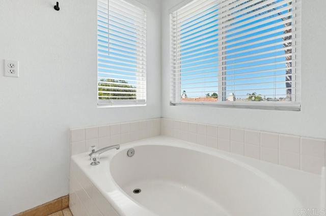 Detail Gallery Image 35 of 73 For 1727 Long Ridge St, Chula Vista,  CA 91913 - 4 Beds | 3 Baths