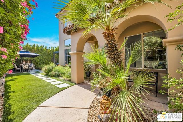 366 Terra Vita, Palm Springs CA: https://media.crmls.org/mediaz/a202d4c3-6c63-4e06-ac78-de1c3c612821.jpg