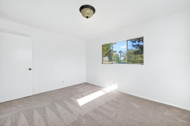 765 N Paseo De Anza, Palm Springs CA: https://media.crmls.org/mediaz/a2052fcd-0fd6-40ce-8382-813cb21f3d99.jpg