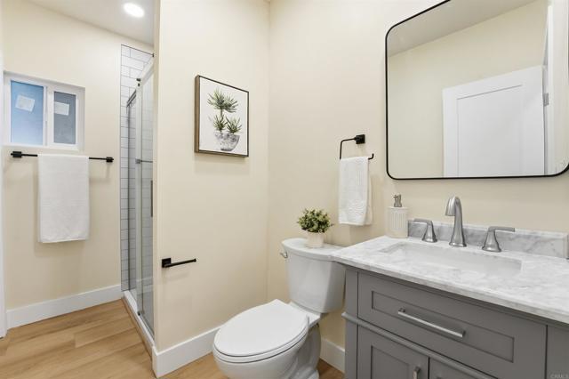 Detail Gallery Image 41 of 69 For 462 464 Emerson St, Chula Vista,  CA 91911 - 7 Beds | 5 Baths