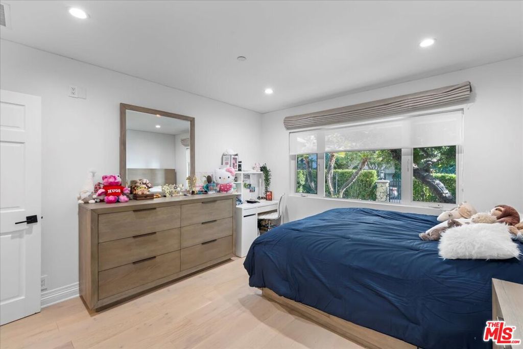 3819 Sherview DriveSherman Oaks img 36