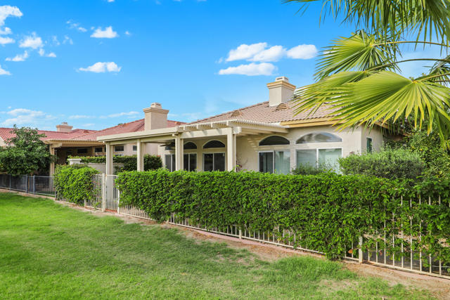 82745 Odlum Drive, Indio CA: https://media.crmls.org/mediaz/a207a62a-6000-4609-92b2-5a2a8e8e7db3.jpg