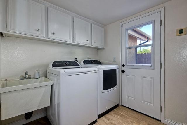 Image 11 of 45 For 3442 Celinda Dr