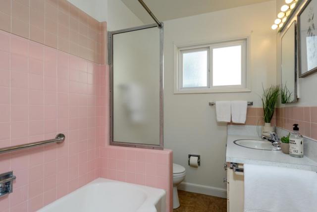 3223 Monterey Street, San Mateo CA: https://media.crmls.org/mediaz/a207d3d7-a73c-4059-8b56-2bad10270d62.jpg