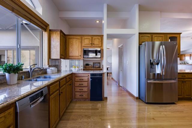 4024 Higuera Highland Lane, San Jose CA: https://media.crmls.org/mediaz/a2090624-b489-4d1c-9064-9a76be3dc402.jpg
