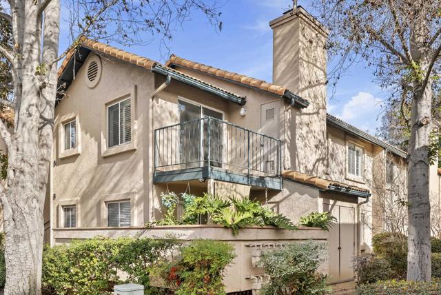 Detail Gallery Image 2 of 33 For 11325 Avenida De Los Lobos Unit D, San Diego,  CA 92127 - 1 Beds | 1 Baths