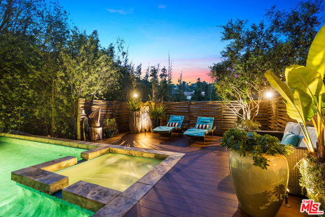 2207 Bowmont Drive, Beverly Hills CA: https://media.crmls.org/mediaz/a20a2f26-d724-4de7-a93e-85ee1942c43c.jpg
