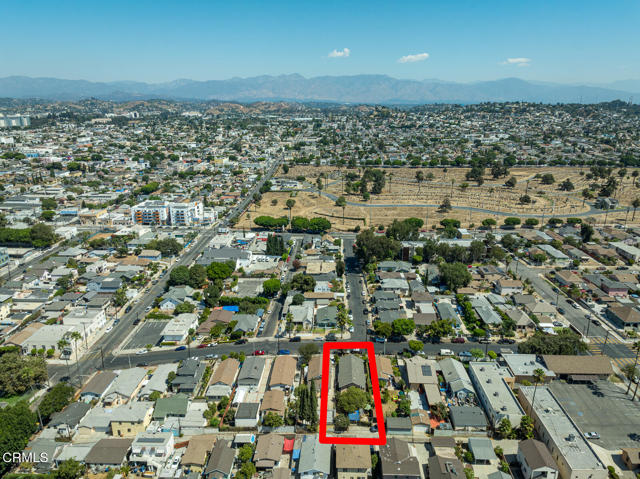 2966 E 2nd Street, Los Angeles CA: https://media.crmls.org/mediaz/a20d330f-9aea-47c1-9859-4ffff8c81008.jpg