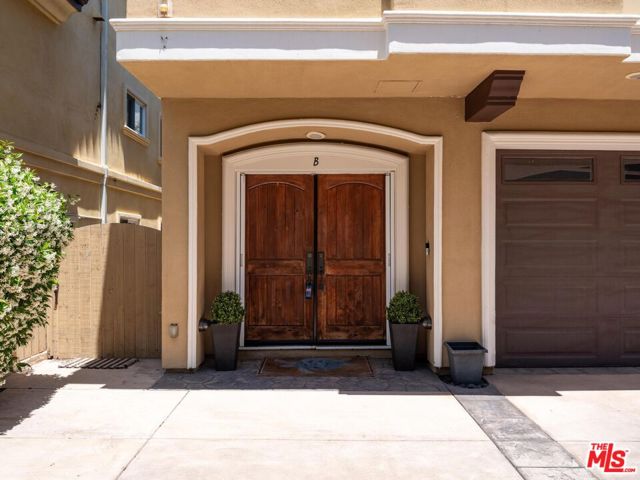 520 Elena Avenue, Redondo Beach, California 90277, 4 Bedrooms Bedrooms, ,2 BathroomsBathrooms,Residential,For Sale,Elena,25537523