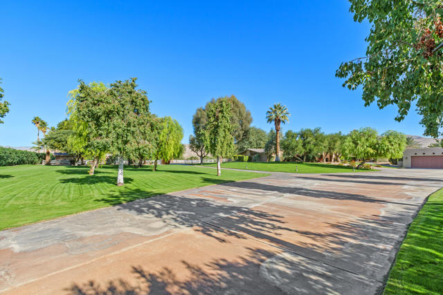 36706 Dune Palms Road, Indio CA: https://media.crmls.org/mediaz/a20fb883-f8e7-4520-8663-43717c87f7b9.jpg