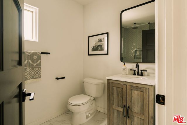 2591 Leicester Drive photo 40