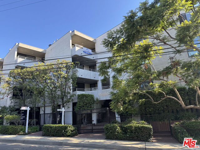 Drew Fenton | 15480 Antioch Street Pacific Palisades CA | MLS: 7345301