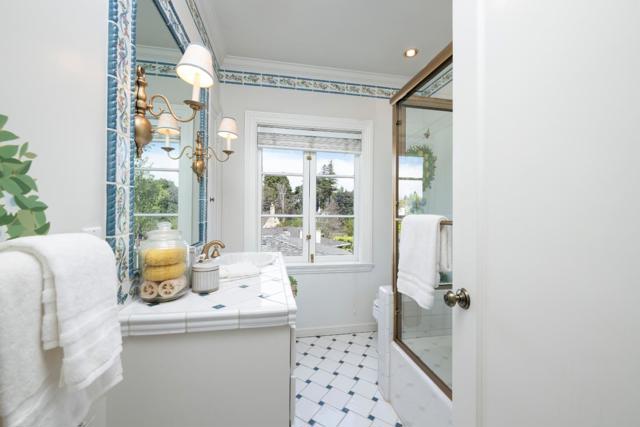 526 W Poplar Avenue, San Mateo CA: https://media.crmls.org/mediaz/a2118d82-c60f-48c5-8942-ae84f66bf167.jpg