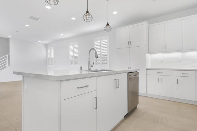 Detail Gallery Image 10 of 40 For 35923 Hinskey St, Palm Desert,  CA 92211 - 3 Beds | 2/1 Baths