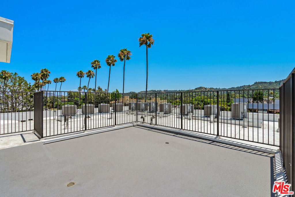 MLS #25616329 image #20