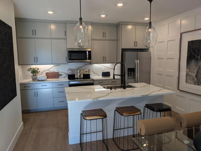 283 Dreamland Way, Campbell CA: https://media.crmls.org/mediaz/a211e797-0c37-4d4c-a8e5-15d07672c97e.jpg