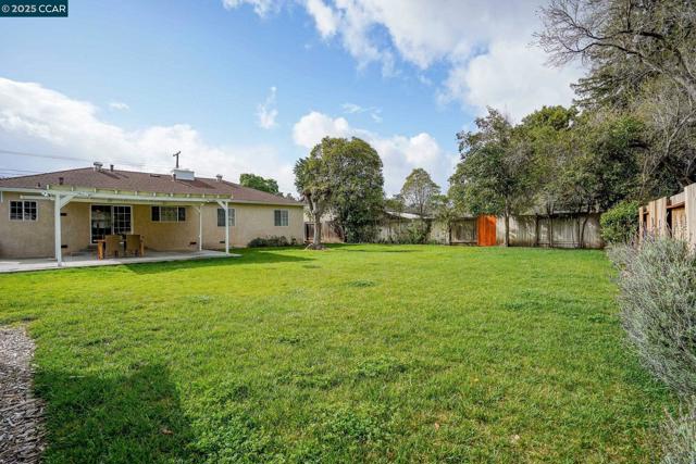 1551 Orange Street, Concord CA: https://media.crmls.org/mediaz/a2122f9a-55e9-43bb-92a5-be265901f1b9.jpg