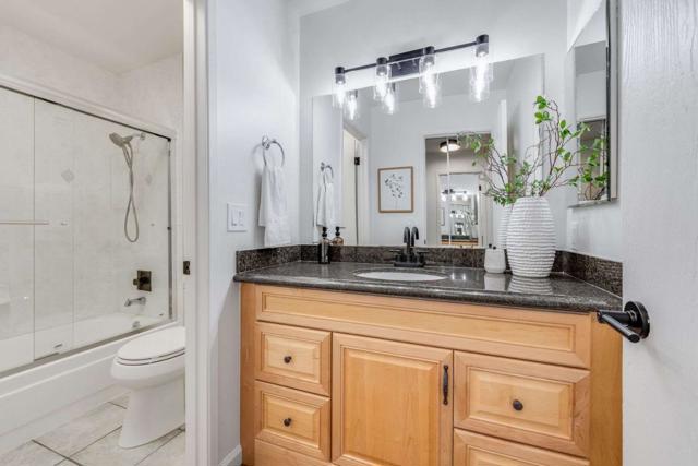 99 E Middlefield Road, Mountain View CA: https://media.crmls.org/mediaz/a212ae09-de59-402e-87a3-dff82f96dd4c.jpg