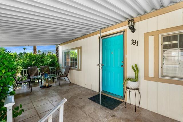 191 Geronimo Street, Palm Springs CA: https://media.crmls.org/mediaz/a21336a5-77d7-4bf5-8aaf-e48c679b3d78.jpg