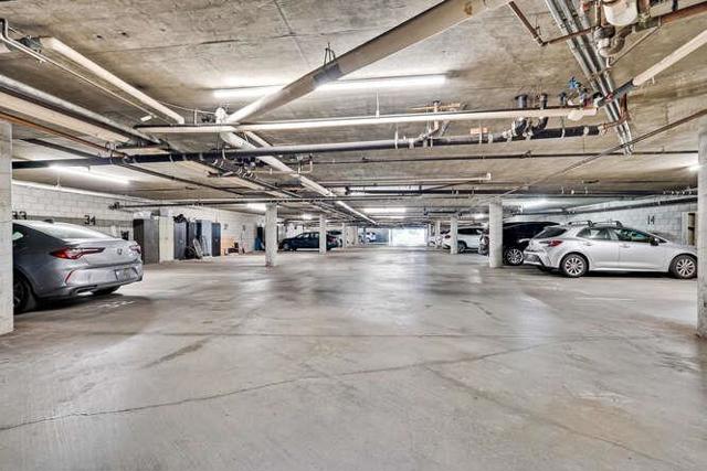 425 N El Camino Real, San Mateo CA: https://media.crmls.org/mediaz/a2155a07-8fd7-4613-a3f1-89c46ef60bf1.jpg