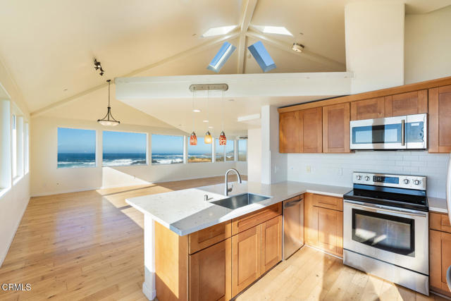 Detail Gallery Image 15 of 61 For 45525 S Caspar Dr, Mendocino,  CA 95460 - 1 Beds | 2 Baths