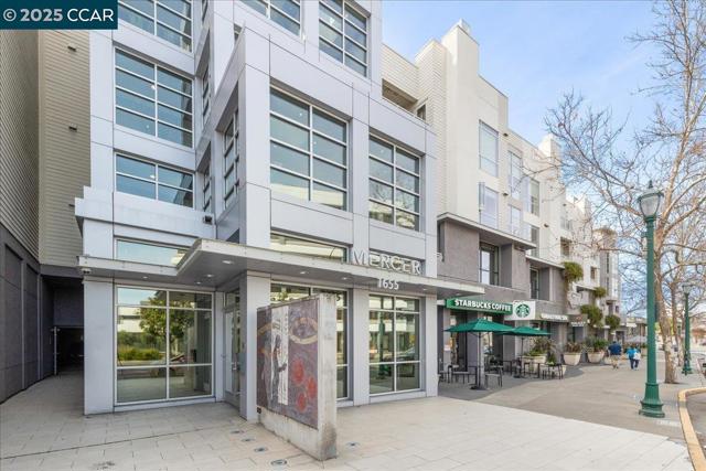 1655 N California, Walnut Creek CA: https://media.crmls.org/mediaz/a216b9b8-c09e-4c4e-8cd9-ad57e050e5c6.jpg