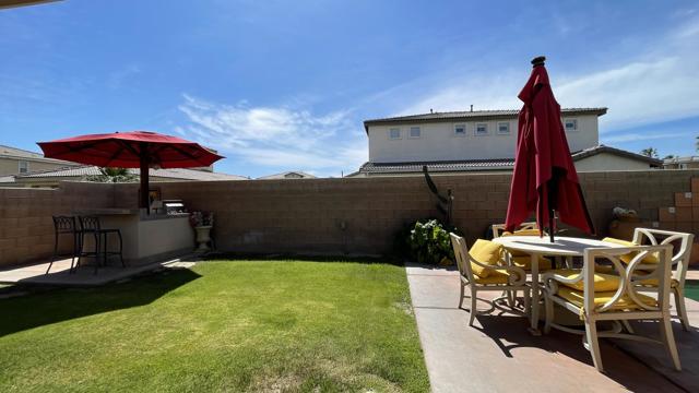 82549 Tivoli Court, Indio CA: https://media.crmls.org/mediaz/a216df77-d3b5-4e01-aee8-7061e28e323a.jpg