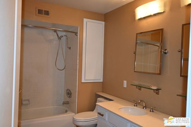 Image 11 of 17 For 552 Orchid Tree Lane