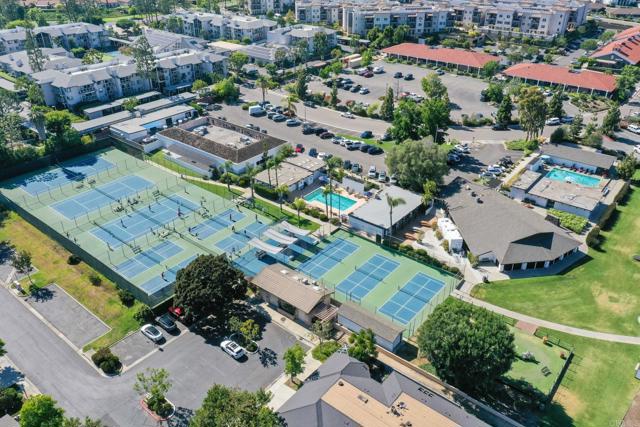 1523 Camino Linda Drive, San Marcos CA: https://media.crmls.org/mediaz/a21791db-6859-40dd-af89-5014205a5685.jpg