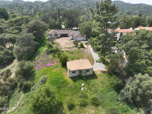 3914 Alta Vista Drive, La Canada Flintridge CA: https://media.crmls.org/mediaz/a217f5a0-4f55-4d33-80ff-25111312ef1d.jpg