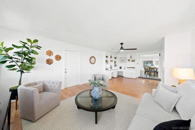 40110 Angora Ln, Temecula CA: https://media.crmls.org/mediaz/a217fcc6-d5c3-422d-b412-f9b8a2b33cd4.jpg