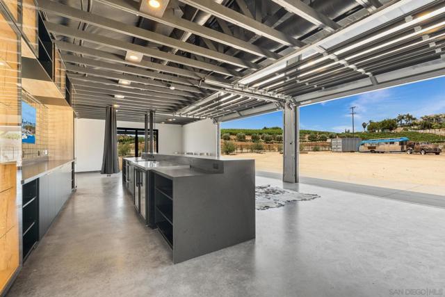 36051 E Benton Rd., Temecula CA: https://media.crmls.org/mediaz/a2181204-8cdd-4c16-a2cf-1f0f4b0f313e.jpg
