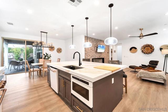 Image 10 of 54 For 7972 Lusardi Creek Ln