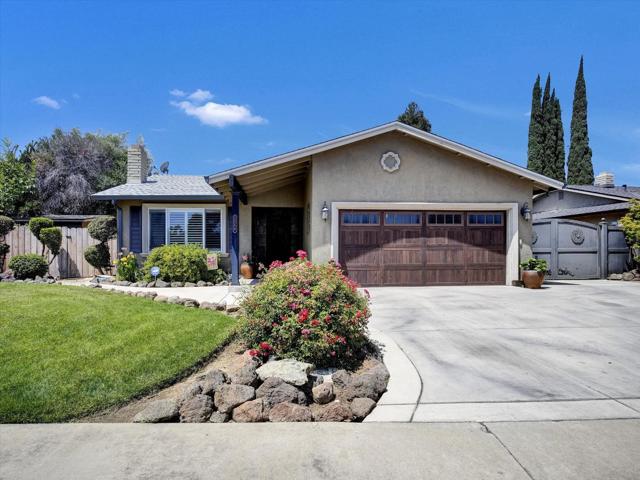 2259 S Ham Lane, Lodi CA: https://media.crmls.org/mediaz/a21a9306-7eb0-41ed-b602-894d0b431664.jpg