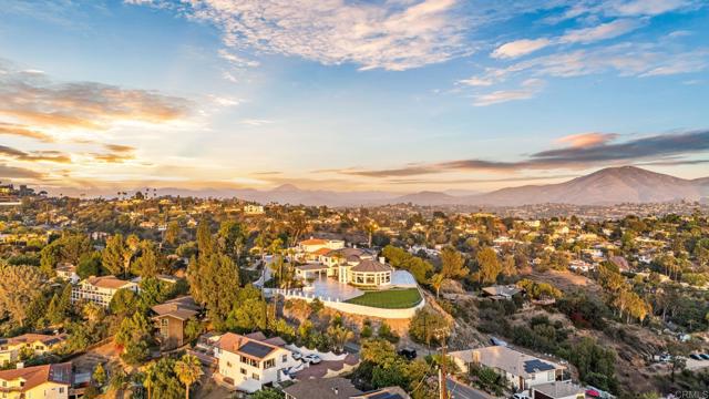 Image 63 of 75 For 9355 Lavell Street